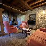 Casal Rural Val Fresco - Casa Horreo