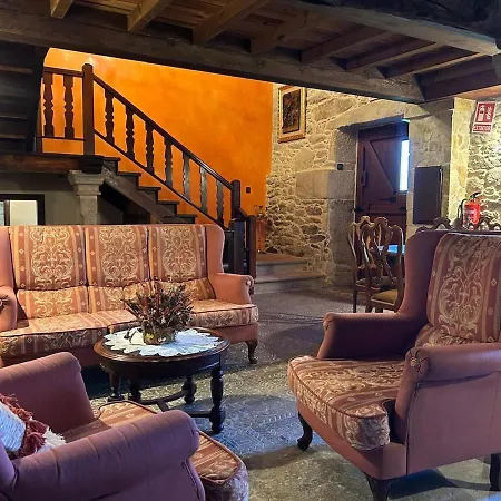 Casal Rural Val Fresco - Casa Horreo *