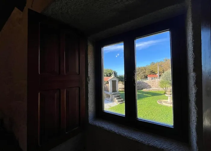 Casal Rural Val Fresco - Casa Horreo