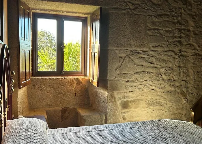 Casal Rural Val Fresco - Casa Horreo * Curantes