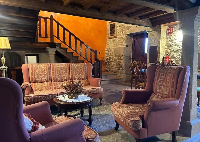 Casal Rural Val Fresco - Casa Horreo *